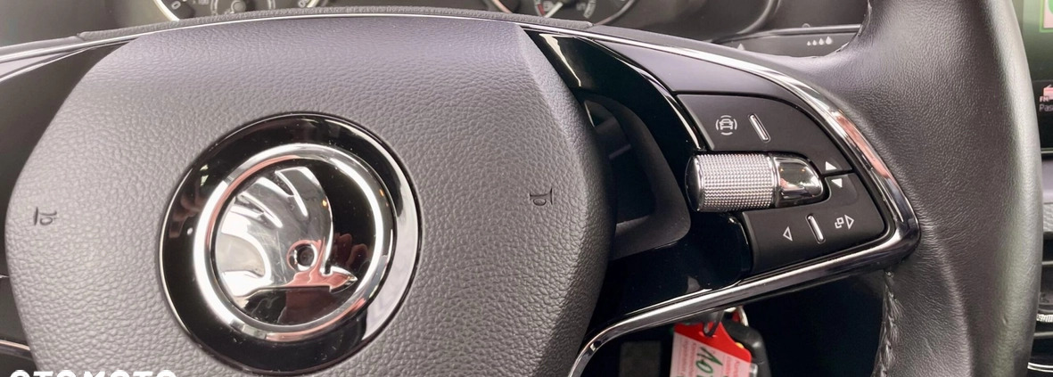 Skoda Kamiq cena 79500 przebieg: 76619, rok produkcji 2021 z Żarów małe 137